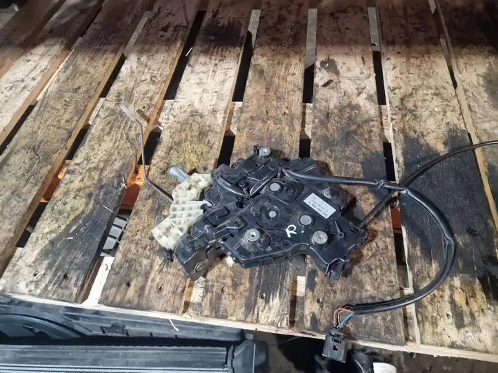 Volkswagen Caddy (2004 - 2010) 2K0843654N Трос раздвижной двери — фото 2