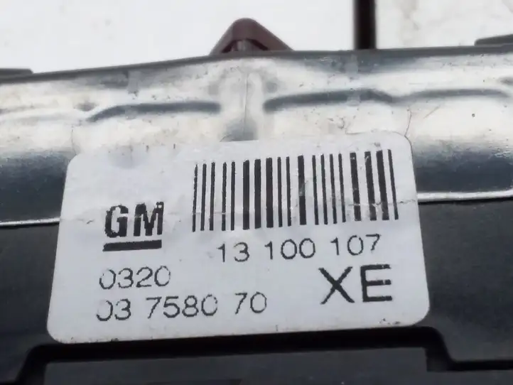 Opel Zafira B (2003 - 2006) 13100107 Включатель аварийных фонарей — фото 4