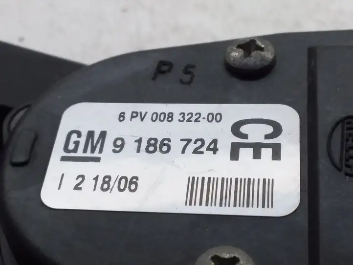 Opel Vectra C (2002 - 2005) 9186724 Педаль акселератора — фото 4