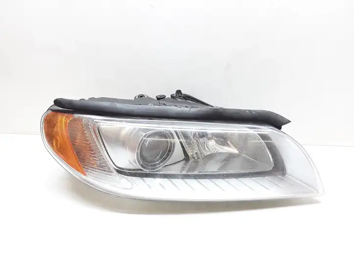 Volvo V70 (2007 - 2013) 31214348 Передняя фара — фото 1