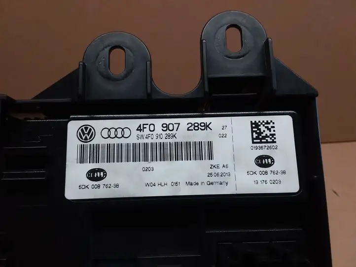 Audi A6 S6 C6 4F (2004 - 2008) 4F0907289K Модуль комфорта — фото 2