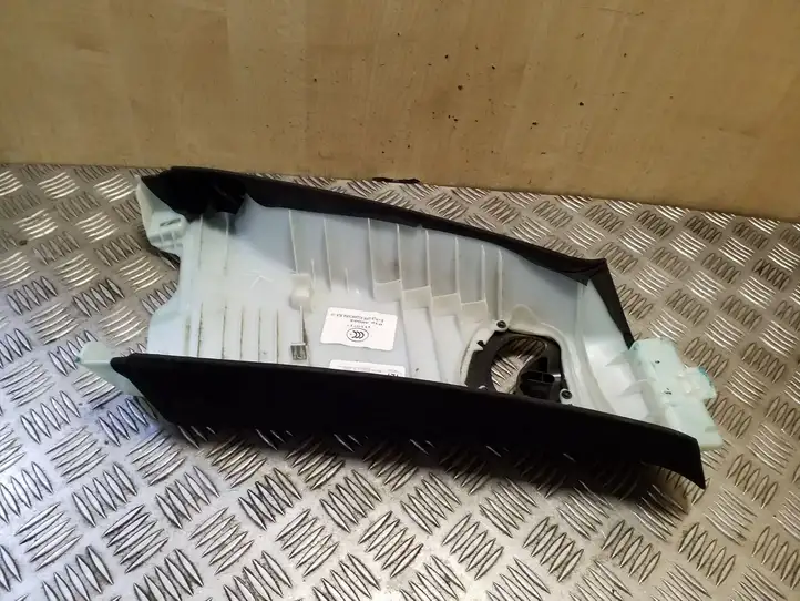 Tesla Model S (2016 - 2021) 102161202A Верхняя обшивка стойки B — фото 8