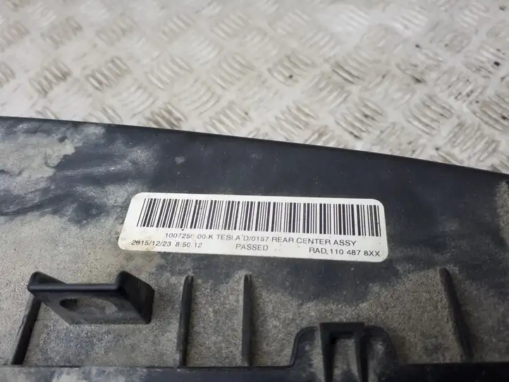 Tesla Model S (2016 - 2021) 100725600K Дефлектор воздуха — фото 2