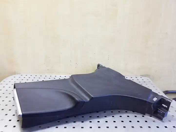 Tesla Model S (2016 - 2021) 102077000C Нижняя обшивка стойки B — фото 3