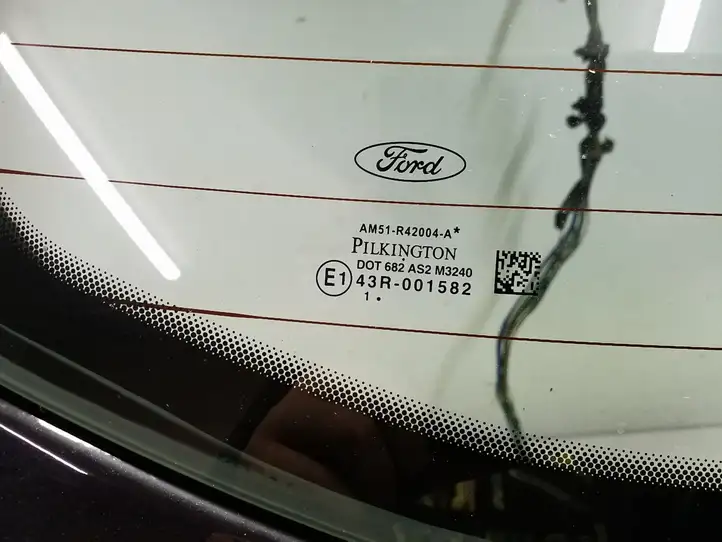 Ford C-MAX II (2010 - 2015) Крышка багажника — фото 5