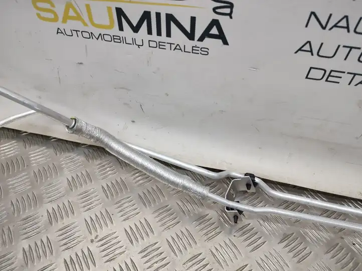 BMW X1 F48 F49 (2015 - 2022) 680860401 Трубки и шланги кондиционера — фото 7