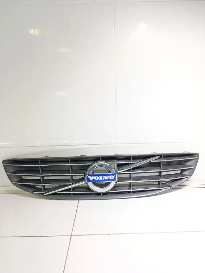 Volvo V60 (2013 - 2018) 31349928 Передняя решетка — фото 3