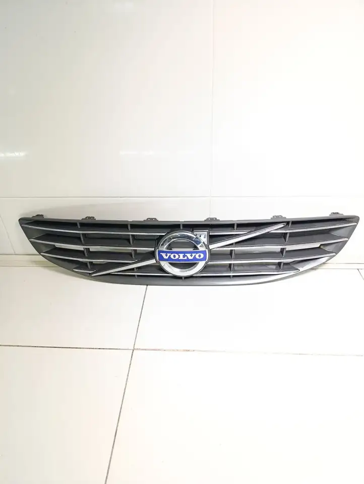 Volvo V60 (2013 - 2018) 31349928 Передняя решетка — фото 4