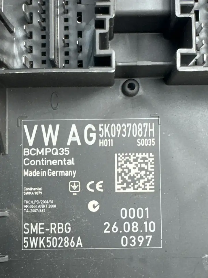 Volkswagen Tiguan (2007 - 2011) 5K0937087H Модуль комфорта — фото 6
