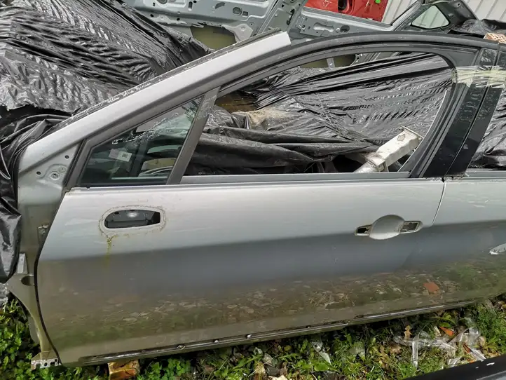 Citroen C5 (2008 - 2017) Дверь — фото 1
