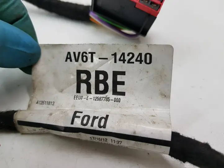 Ford C-MAX II (2010 - 2015) AV6T14240RBE Проводка задней двери — фото 4