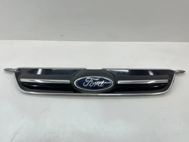 Ford Focus Grand C-MAX (2010 - 2019) AM51R8200B Верхняя решетка радиатора — фото 1