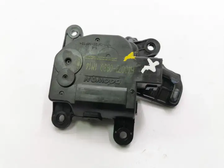 Hyundai Veloster (2011 - 2017) H400730880 Двигатель задвижки потока воздуха — фото 1
