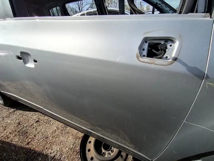 Chevrolet Orlando (2010 - 2015) Дверь — фото 2
