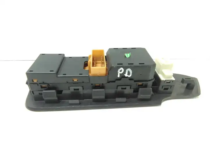Chevrolet Captiva (2006 - 2011) 201004082 Блок кнопок стеклоподъемников — фото 4