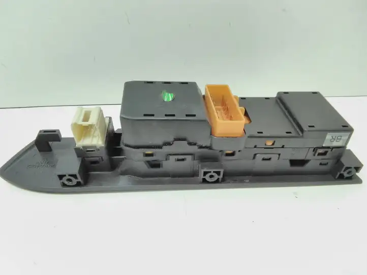 Chevrolet Captiva (2006 - 2011) 201004082 Блок кнопок стеклоподъемников — фото 5