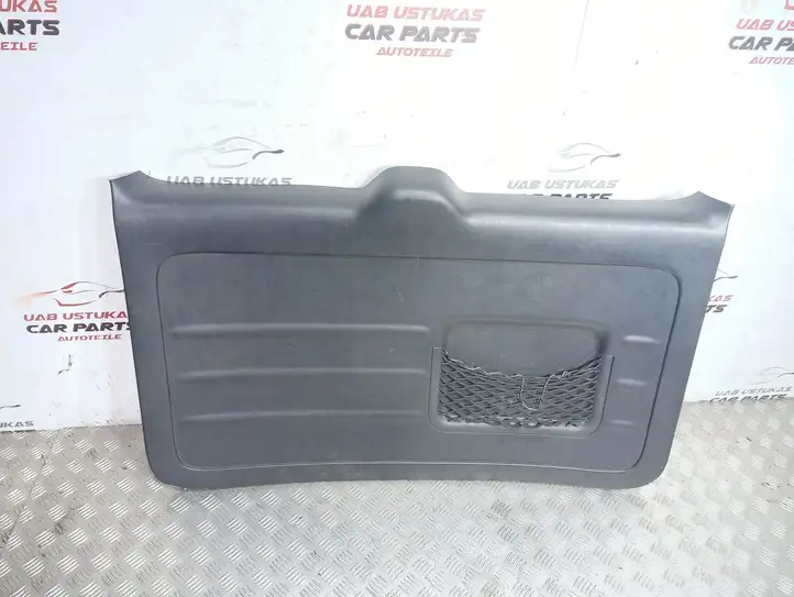 Toyota RAV 4 (XA20) (2000 - 2005) 6675042010 Прочая отделка багажника — фото 1