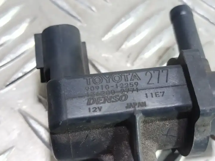 Toyota RAV 4 (XA20) (2000 - 2005) 9091012259 Соленоид турбины — фото 4