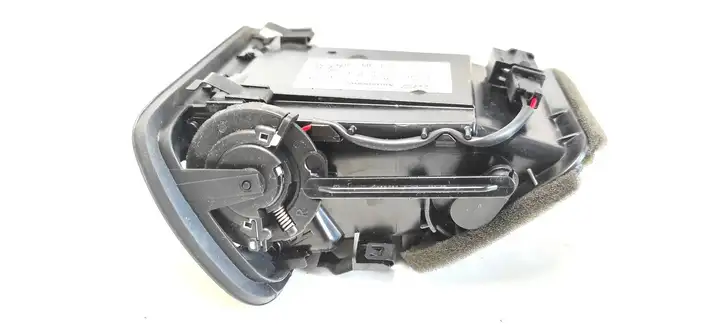 Volkswagen PASSAT B7 (2011 - 2014) 3AC819702A Боковой воздушный дефлектор — фото 5