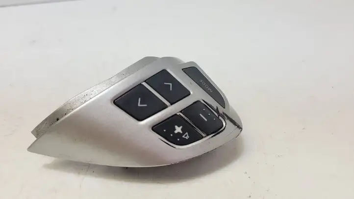 Mitsubishi Outlander (2007 - 2012) 75B471 Кнопки на рулевом колесе — фото 4