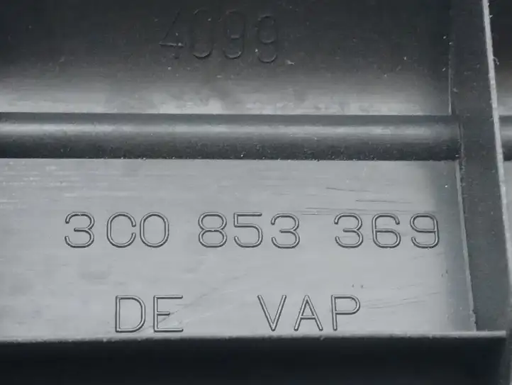 Volkswagen PASSAT B7 (2011 - 2014) 3C0853369 Внутренняя отделка переднего порога — фото 3