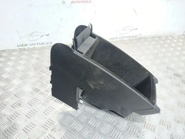Volkswagen PASSAT B7 (2011 - 2014) 3C0863071 Ящик центральной консоли — фото 2