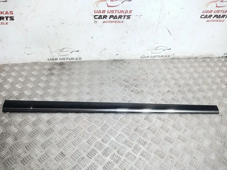 Mercedes-Benz E W211 (2002 - 2009) A2116901962 Молдинг передней двери — фото 1