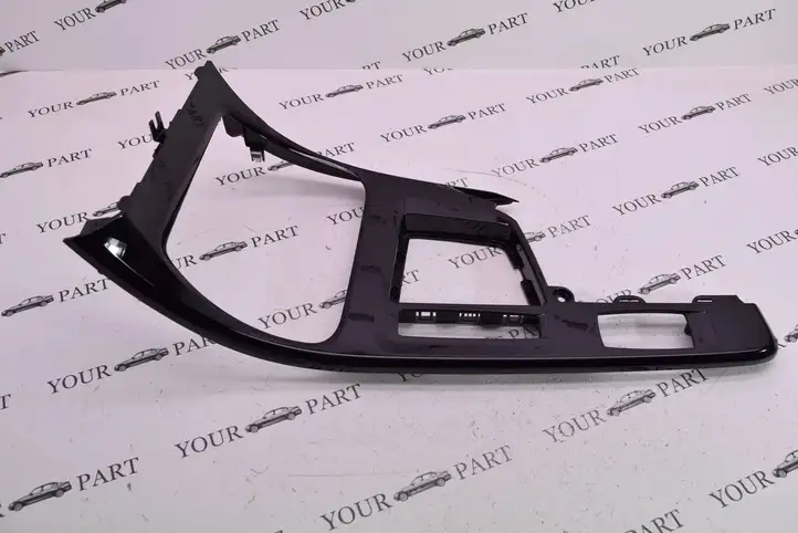 BMW X1 F48 F49 (2015 - 2022) 9490005 Декоративная отделка — фото 9