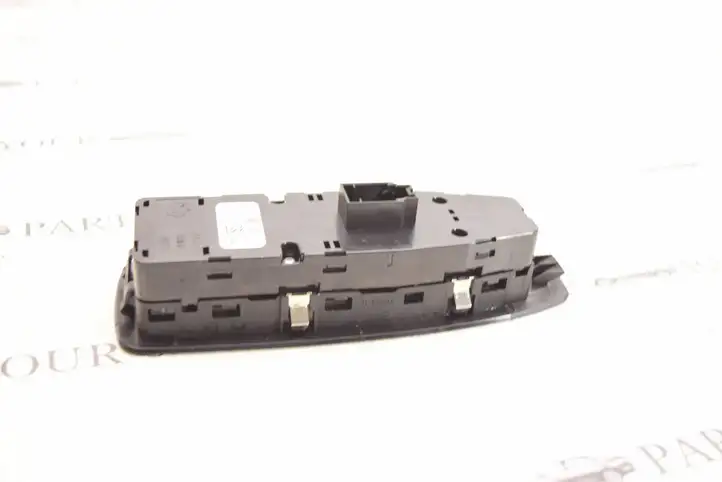 BMW X1 F48 F49 (2015 - 2022) 9362116 Блок кнопок стеклоподъемников — фото 9