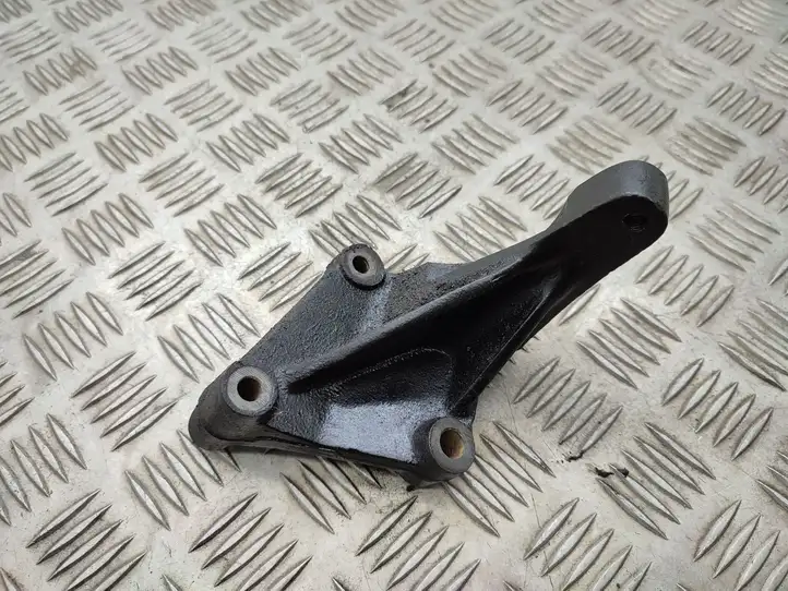 Volkswagen Sharan (2003 - 2010) 09B409905D Кронштейн подвесного подшипника — фото 1