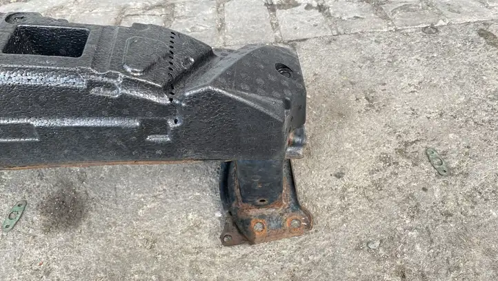 Volkswagen Passat CC    Балка переднего бампера