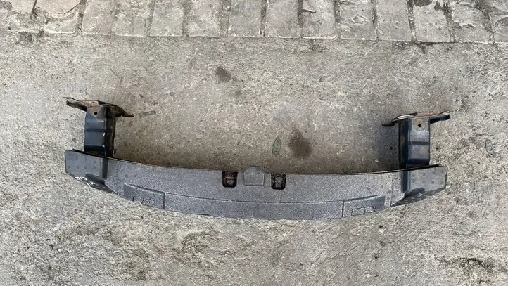 Volkswagen Passat CC    Балка переднего бампера