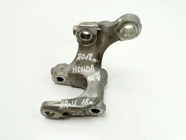Honda HR-V (2015 - 2020)  90T7GMT Кронштейн крепления коробки передач