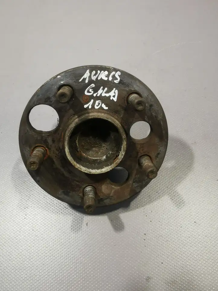 Toyota Auris 150 (2006 - 2012)   Подшипник колеса