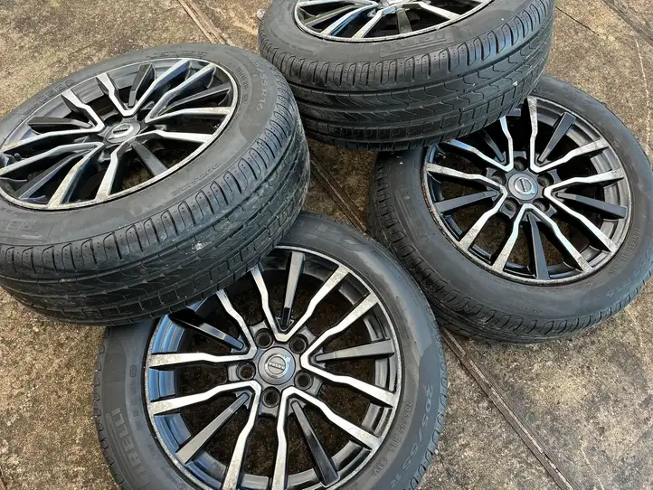 Volvo V40 (2016 - 2019)  31445798 Обод (ободья) колеса из легкого сплава R 16