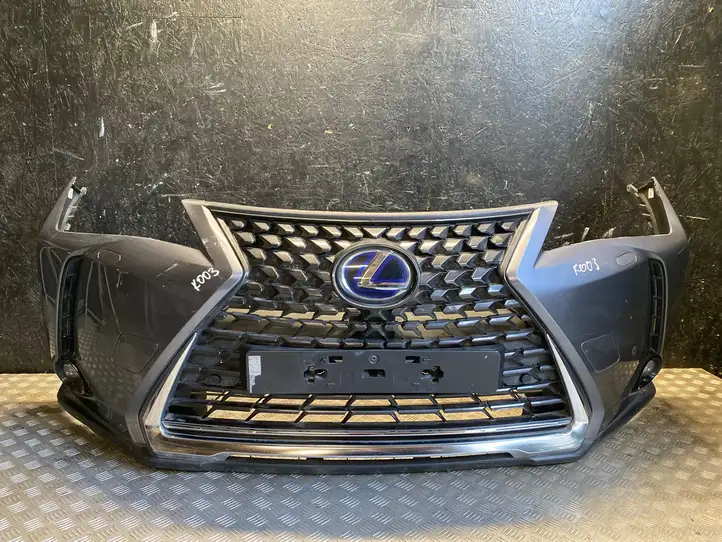 Lexus UX 300e (2020 - )   Передний бампер