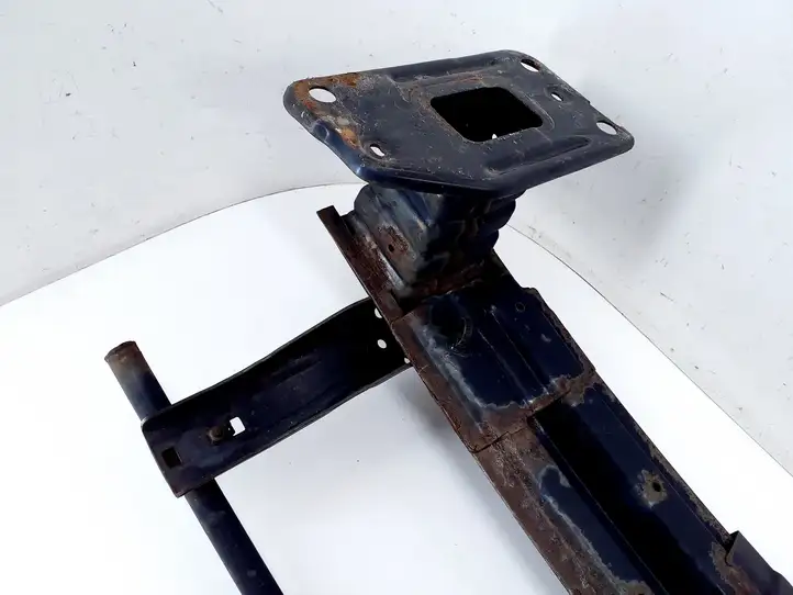 Hyundai i40 (2011 - )   Балка переднего бампера