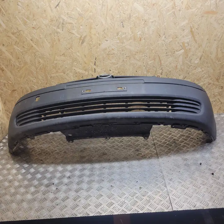 Opel Combo   464549018 Передний бампер