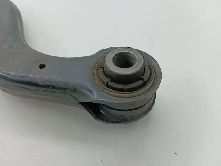 Audi A3/S3 8Y (2020 - )  5Q0505323D Вилы