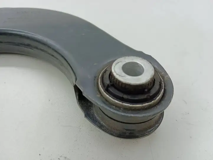 Audi A3/S3 8Y (2020 - )  5Q0505323D Вилы