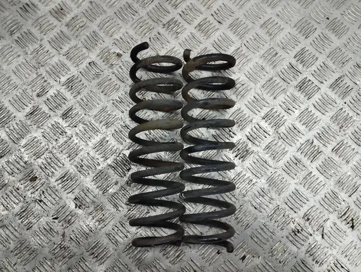 Hyundai i30 (2012 - 2015) Пружина задней подвески — фото 6