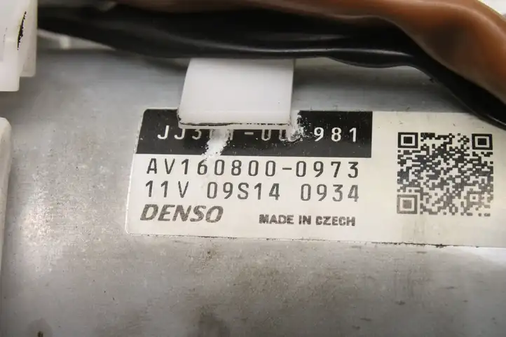 Toyota Yaris (2014 - 2019) 452500D214 Вал рулевой колонки — фото 4
