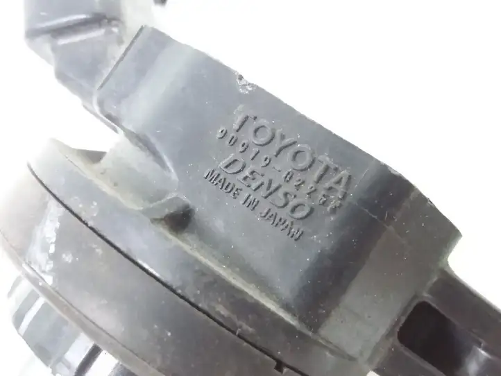 Toyota Corolla E140 E150 (2007 - 2013) 9091902252 Катушка зажигания — фото 3