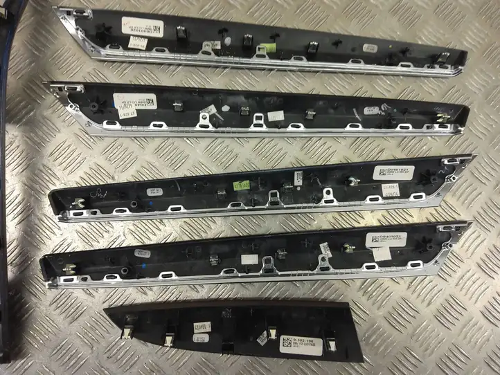 BMW X3 F25 (2010 - 2017) 9302211 Комплект отделки дверей — фото 2