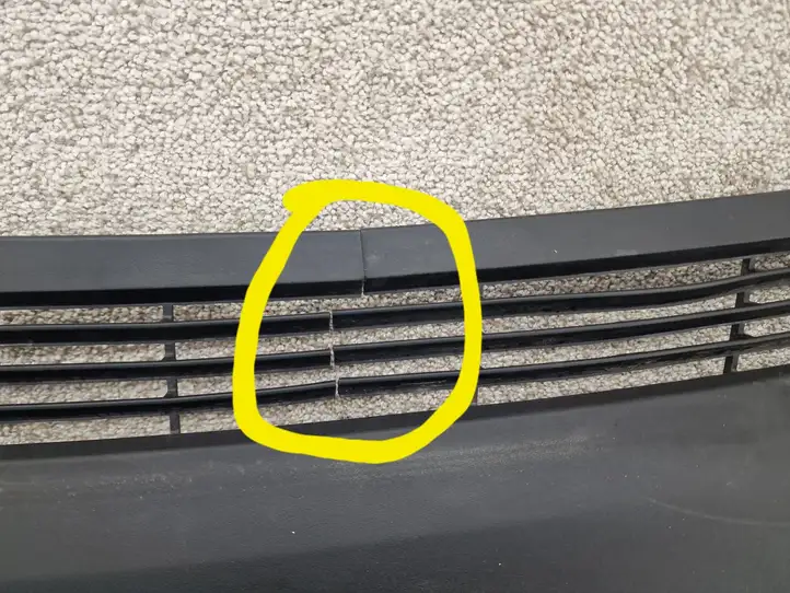 Tesla Model S (2021 - ) 106048100C Обшивка бардачка — фото 10