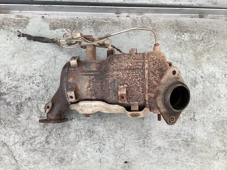 Toyota Avensis T250 (2003 - 2006) Катализатор / DPF / FAP — фото 2