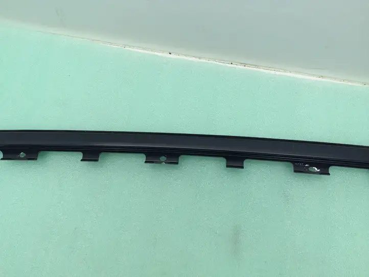 Porsche Panamera (970) (2009 - 2013) 97053648207 Накладка стекла задней двери — фото 14