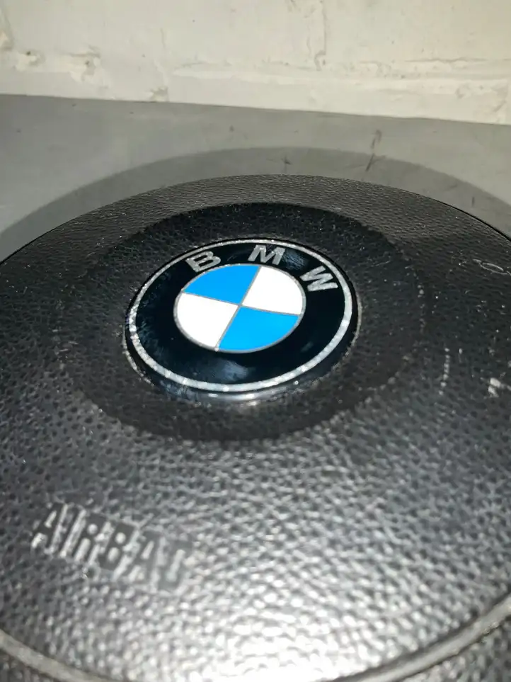 BMW 5 E60 E61 (2004 - 2010) 6780456 Подушка безопасности руля — фото 2
