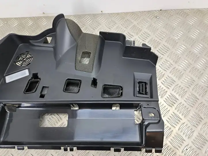 BMW 5 GT F07 (2010 - 2017) 9142655 Нижняя отделка панели приборов — фото 3