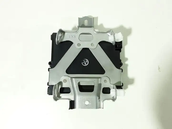 Toyota C-HR I (2016 - 2022) 8674010030 Блок GSM — фото 6